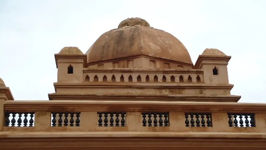 Thangal General Temple and Tomb