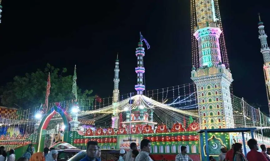 Barah Shaheed Dargah