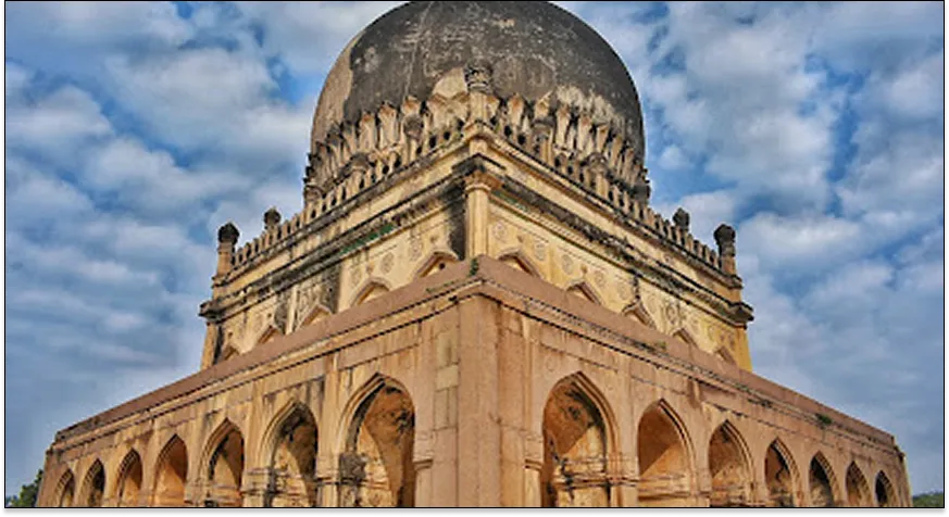 Qutb Shahi Tombs
