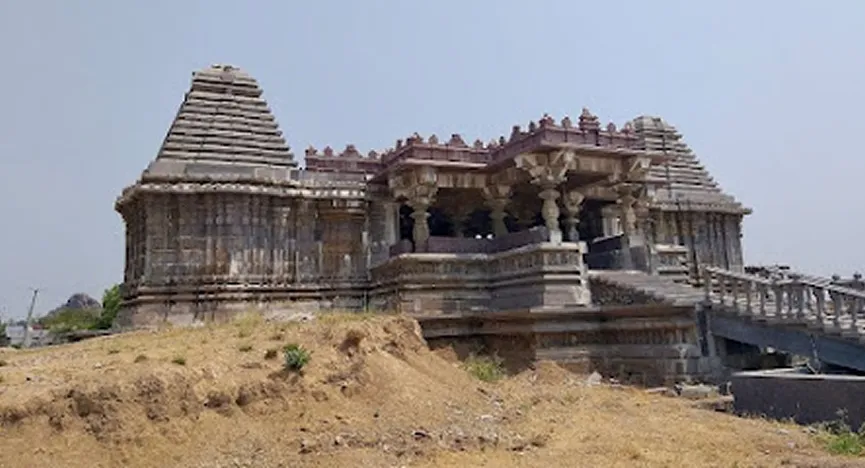 Trikuteshwara Temple