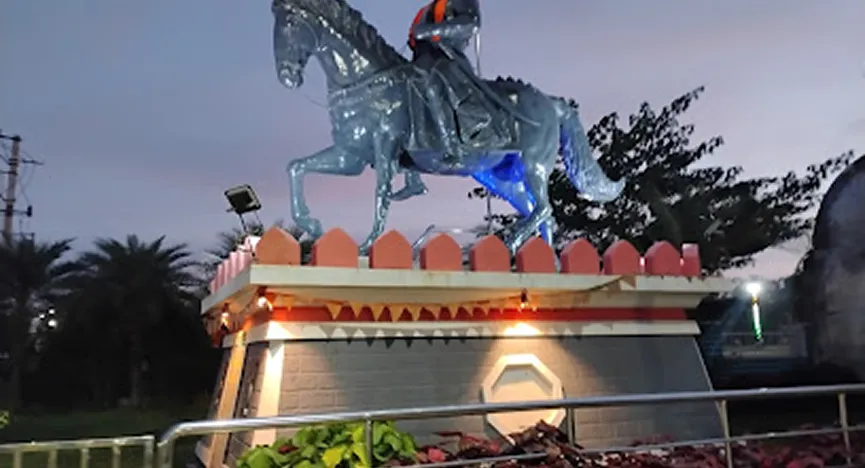 CHHATRAPATI SHIVAJI MAHARAJ STATUE WANAPARTHY